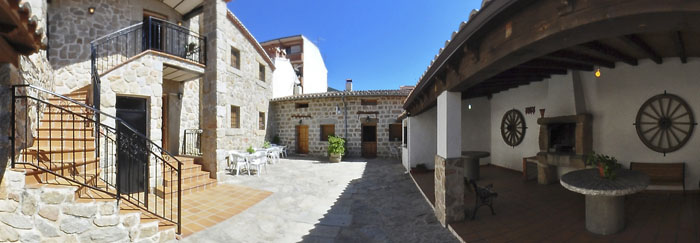 Casa de la Cebada. Patio